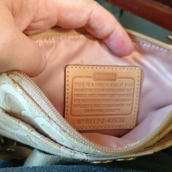 Coach Julia Crossbody - Picture 2 of 5